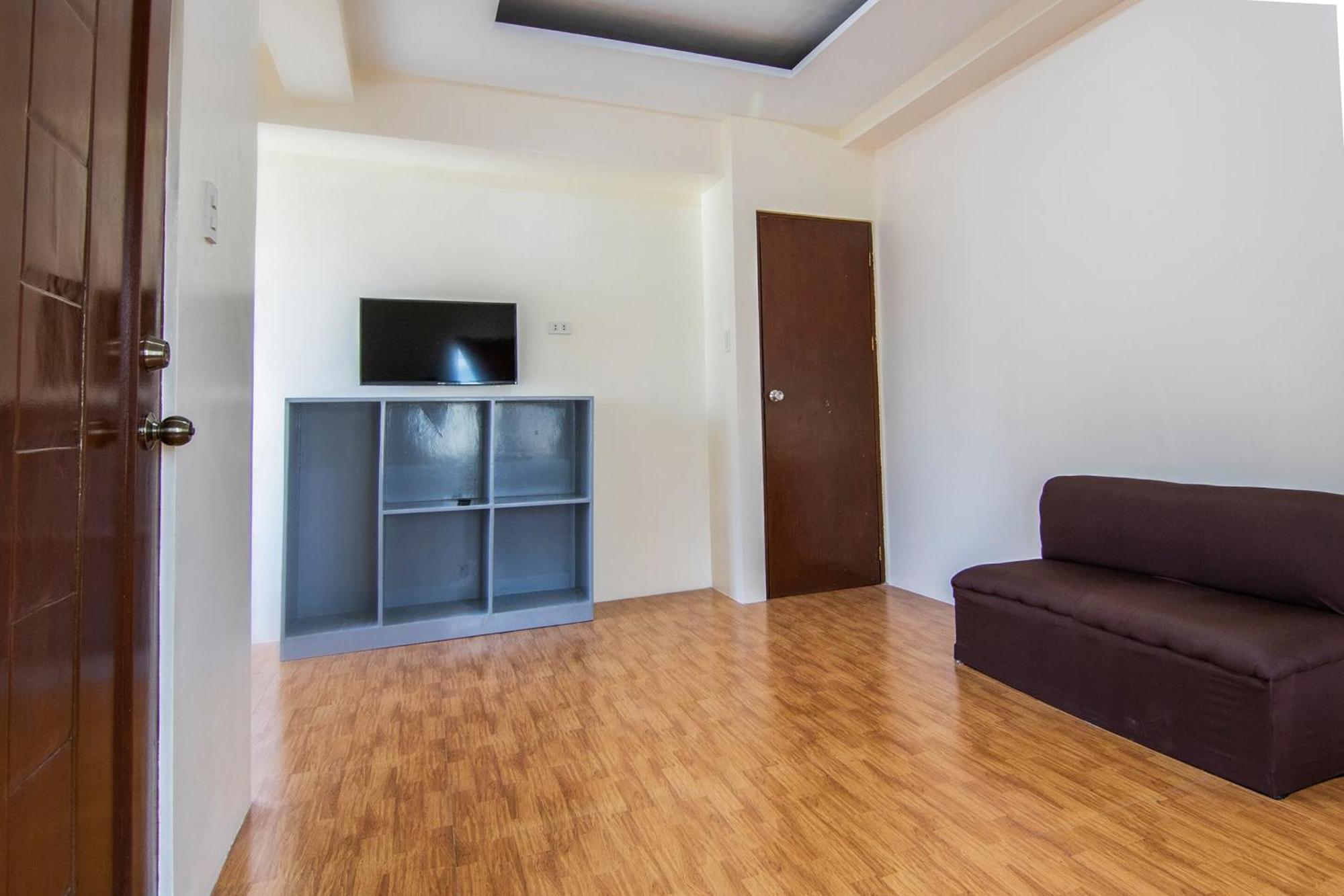 Oyo 431 Apollo 11 Apartelle Pasay Eksteriør bilde