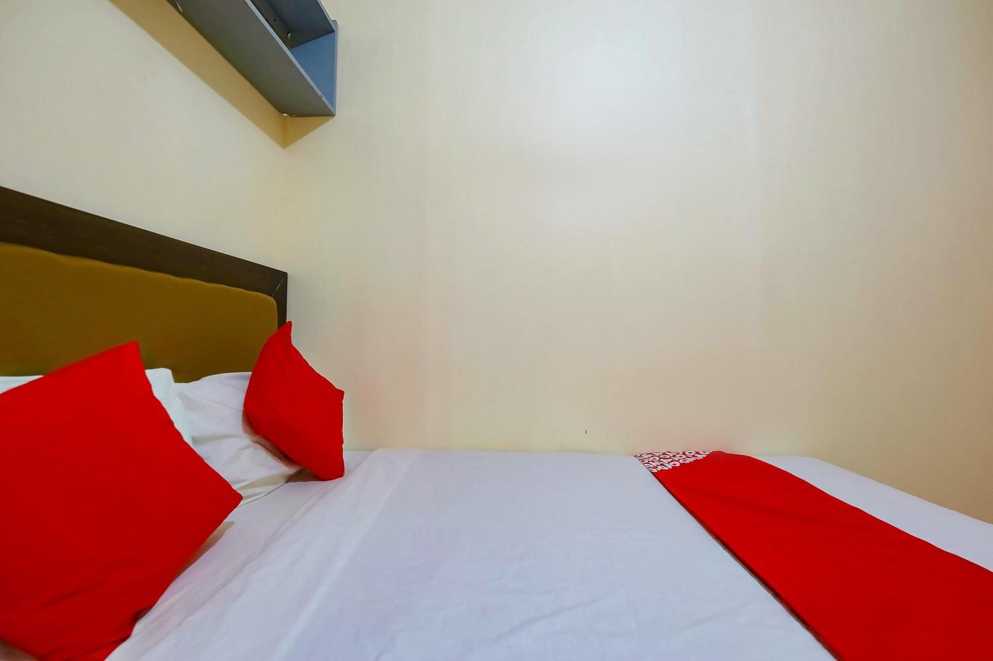 Oyo 431 Apollo 11 Apartelle Pasay Eksteriør bilde